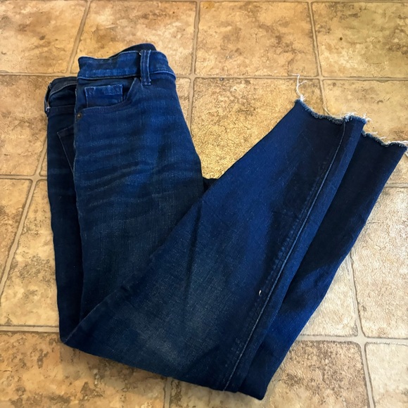 Old Navy Denim - Old navy rockstar mid rise raw hem jeans size 4